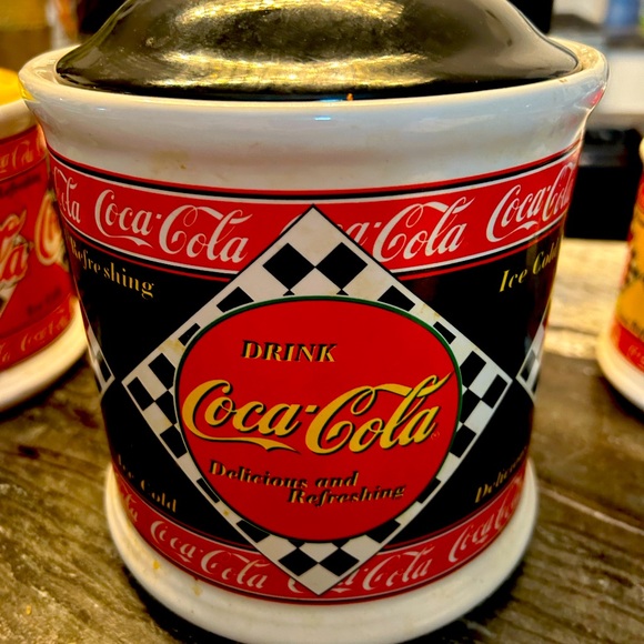 VINTAGE SET 1995 - 3 COCA COLA KITCHEN CANISTERS RACE CAR LOGO - Picture 10 of 14